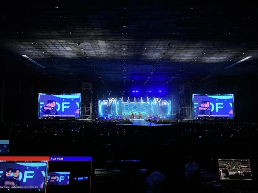 led display screen on stage
